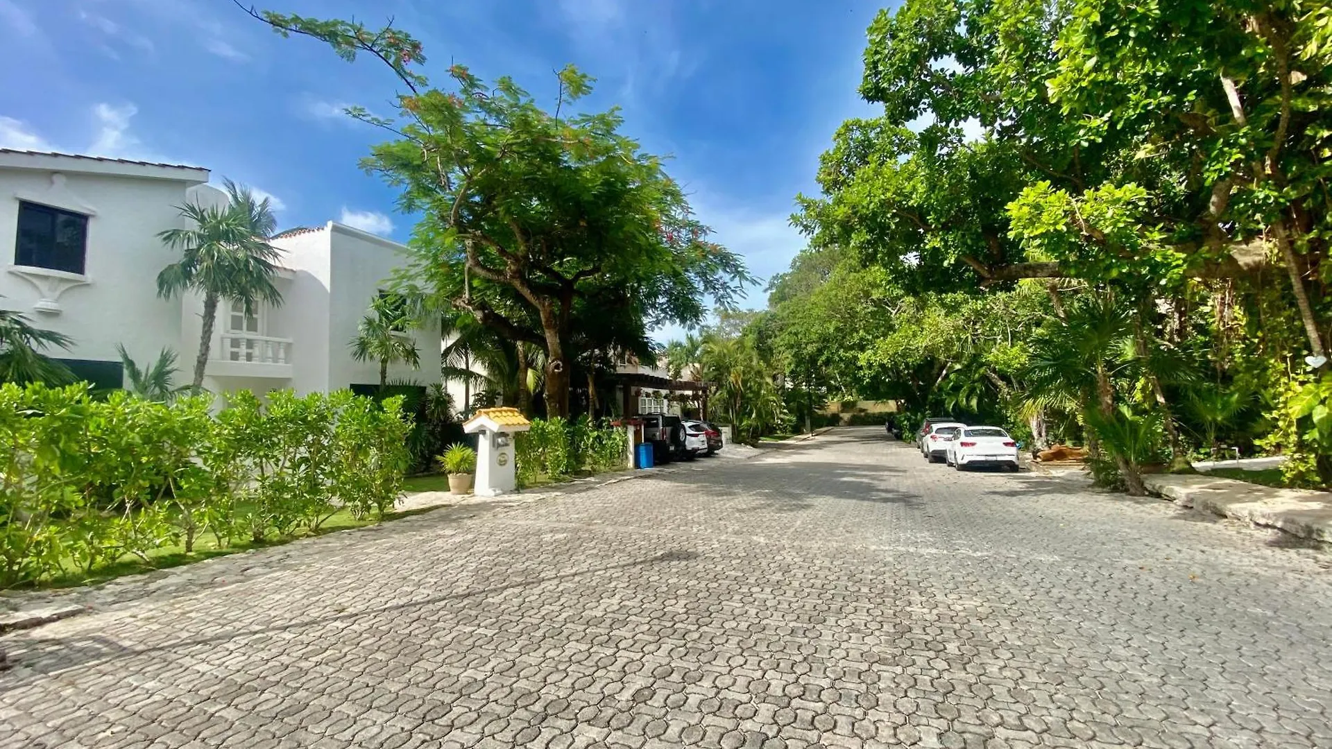 Villa Almendra Playacar 1 Playa del Carmen Mexico